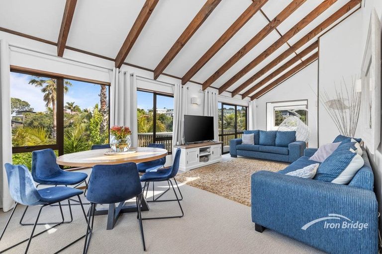 Photo of property in 2/19 Oban Road, Browns Bay, Auckland, 0630