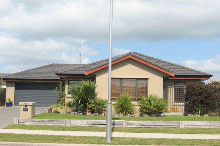 Photo of property in 45 Beachwater Drive, Papamoa Beach, Papamoa, 3118