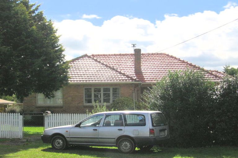 Photo of property in 519 Swanson Road, Ranui, Auckland, 0612