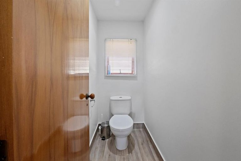 Photo of property in 8 Katherine Place, Bellevue, Tauranga, 3110