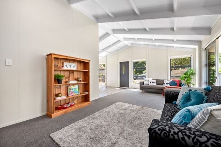 Photo of property in 12c Brown Avenue, Carterton, 5713