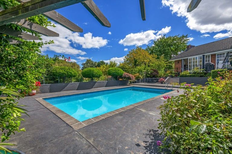 Photo of property in 33 Montgomery Terrace, Hokowhitu, Palmerston North, 4410