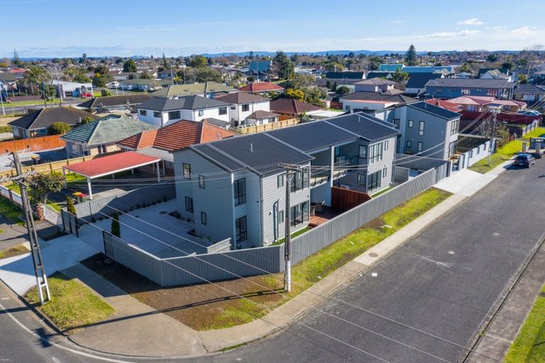 Photo of property in 1/7 Caspar Road, Papatoetoe, Auckland, 2025