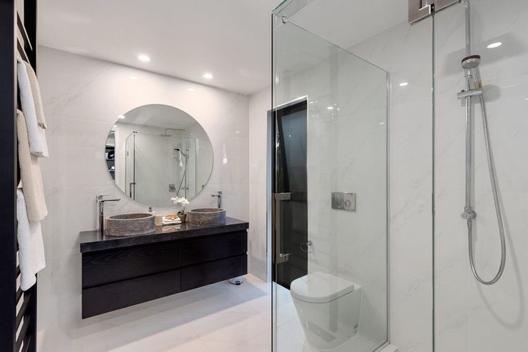 Photo of property in 34a Saltburn Road, Milford, Auckland, 0620