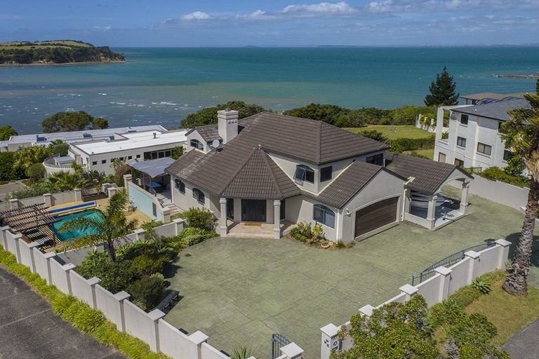 Photo of property in 41 Island View Drive, Gulf Harbour, Whangaparaoa, 0930
