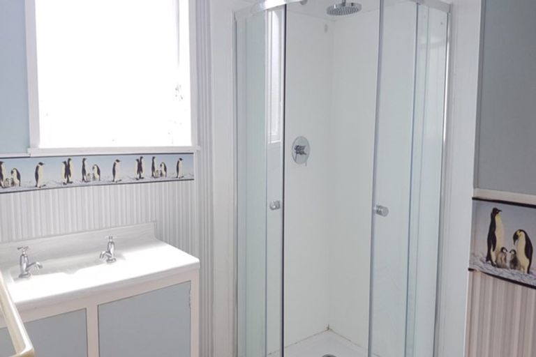 Photo of property in 179 Waimumu Road, Massey, Auckland, 0614