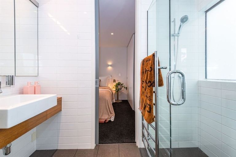 Photo of property in 1 Millbank Lane, Merivale, Christchurch, 8014