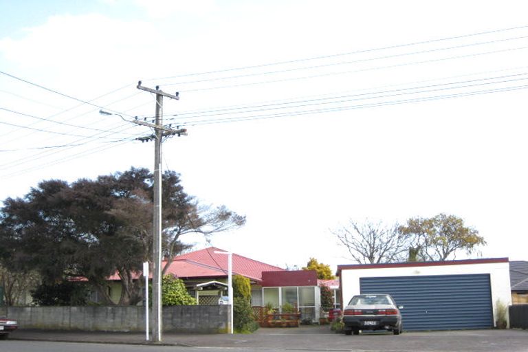 Photo of property in 64 Paynters Avenue, Strandon, New Plymouth, 4312