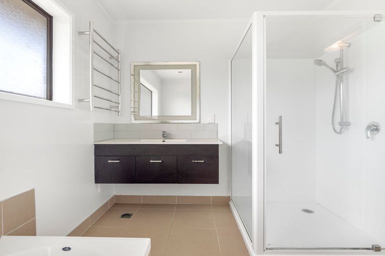 Photo of property in 30 Thorn Road, Tuakau, 2121