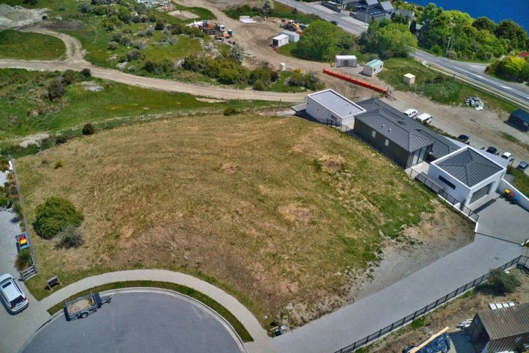 Photo of property in 10 Red Deer Rise, Kelvin Heights, Queenstown, 9300