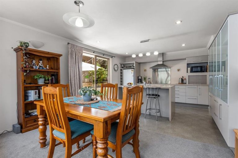 Photo of property in 14 Garden Court, Woodhill, Whangarei, 0110