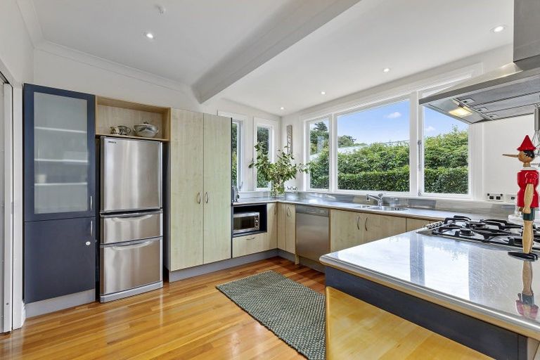 Photo of property in 20 Plunket Street, Kelburn, Wellington, 6012