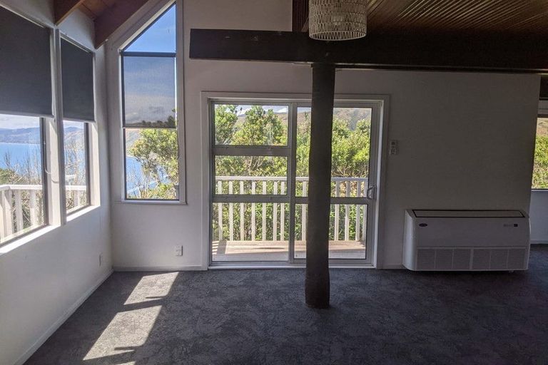 Photo of property in 19a Raroa Place, Pukerua Bay, 5026