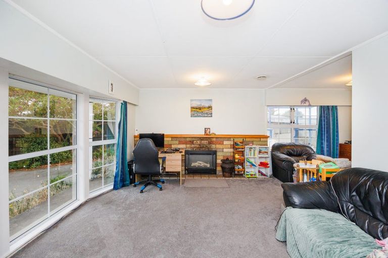 Photo of property in 7 Fox Place, Cloverlea, Palmerston North, 4412