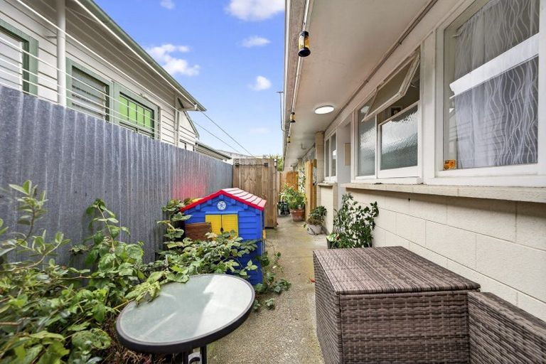 Photo of property in 1/443 Church Street, Palmerston North, 4410