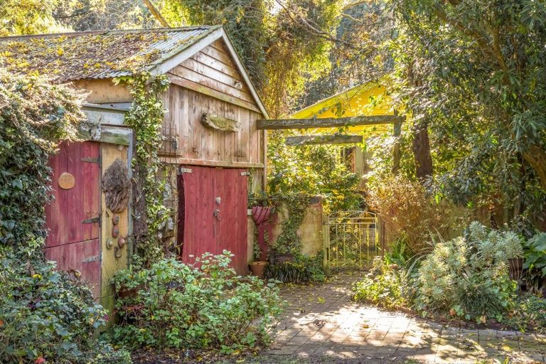 Photo of property in 595 Wards Line, Morison Bush, Greytown, 5794