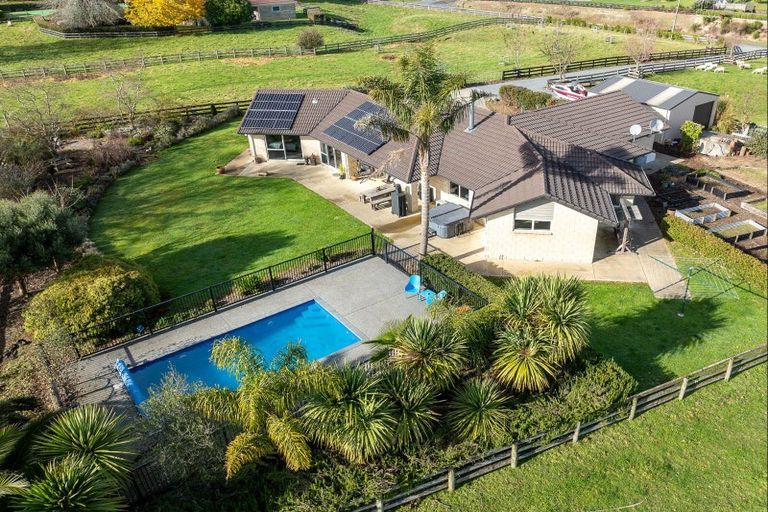 Photo of property in 26 Badger Close, Newstead, Hamilton, 3286