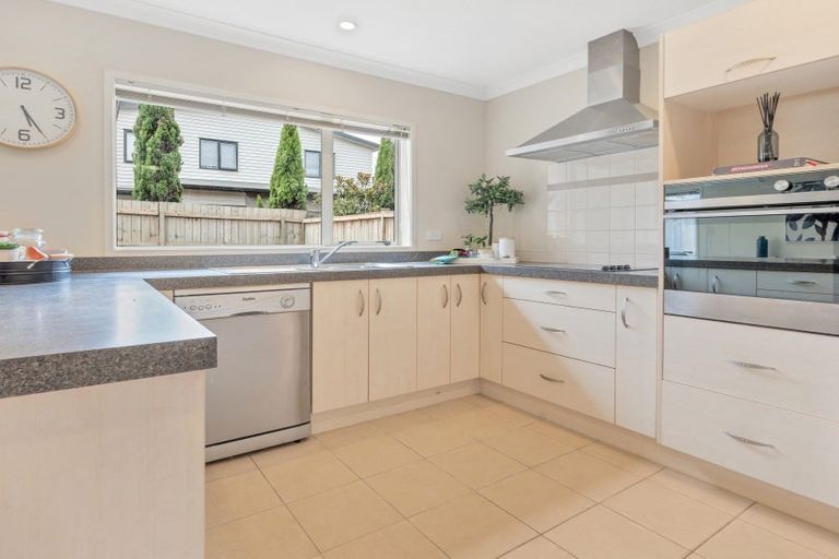 Photo of property in 24 Birchlands Road, Flat Bush, Auckland, 2019