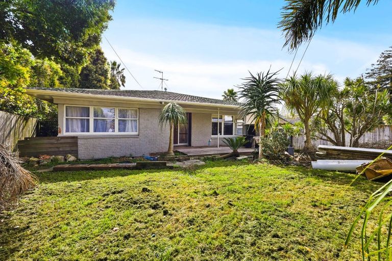 Photo of property in 26 Willoughby Avenue, Howick, Auckland, 2014