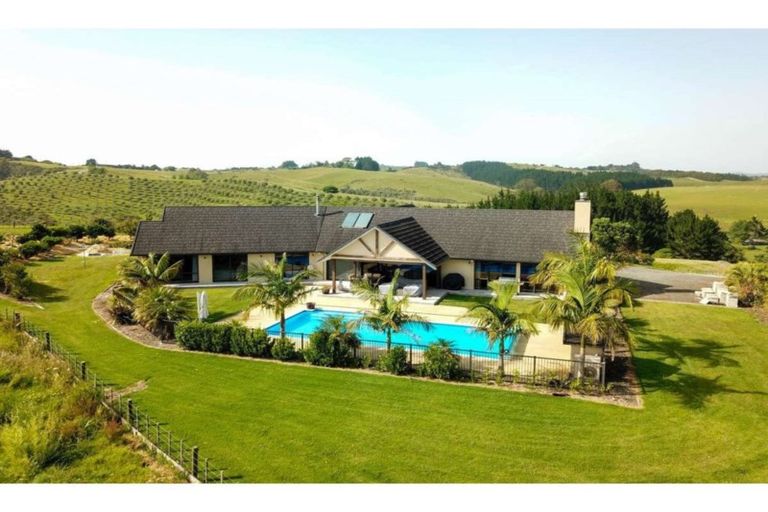 Photo of property in 109 Te Kowhai Point Road, Kerikeri, 0294