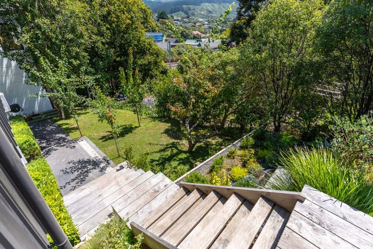 Photo of property in 4a Ryan Grove, Tawa, Wellington, 5028