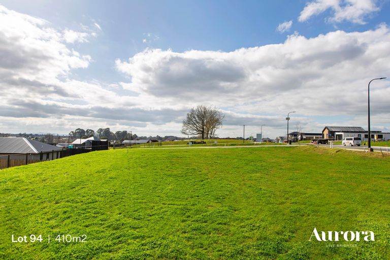 Photo of property in 32 Taahunui Rise, Peacocke, 3206