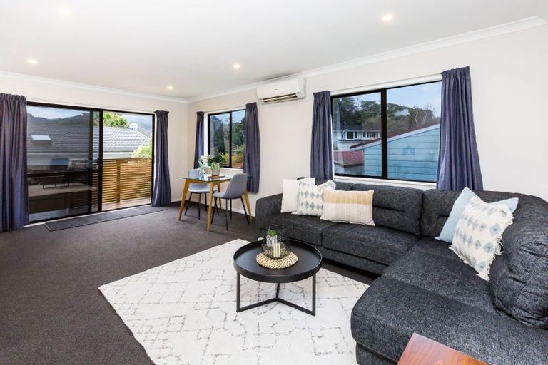 Photo of property in 12b Gloucester Street, Silverstream, Upper Hutt, 5019