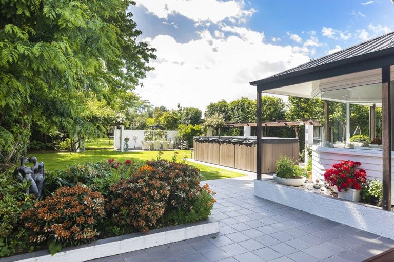 Photo of property in 36 Jacksons Road, Merivale, Christchurch, 8014