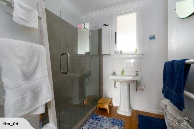 Photo of property in 46 Cologne Street, Martinborough, 5711