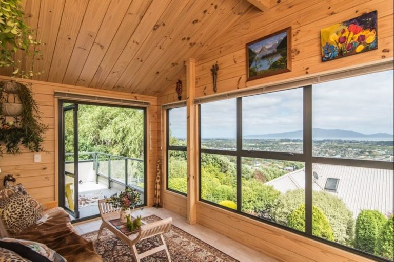 Photo of property in 53d Kotare Street, Waikanae, 5036