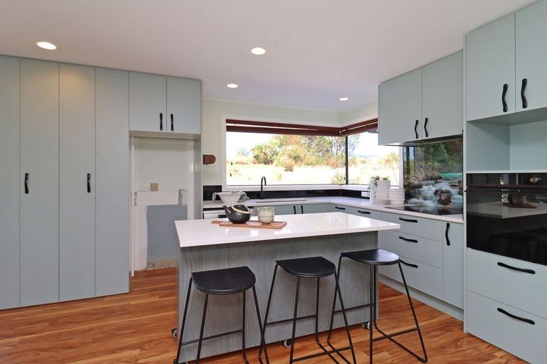 Photo of property in 76 Joyce Road, Hampden, 9410