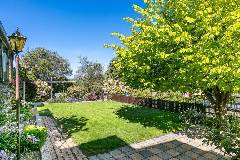 Photo of property in 35 Hocken Street, Kenmure, Dunedin, 9011