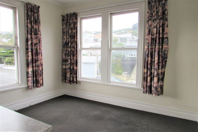 Photo of property in 4/110 Clyde Street, Island Bay, Wellington, 6023