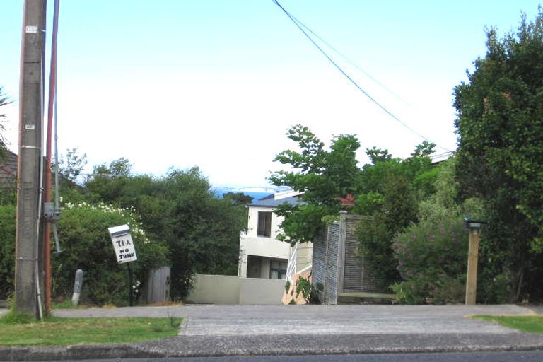 Photo of property in 69 Deep Creek Road, Waiake, Auckland, 0630