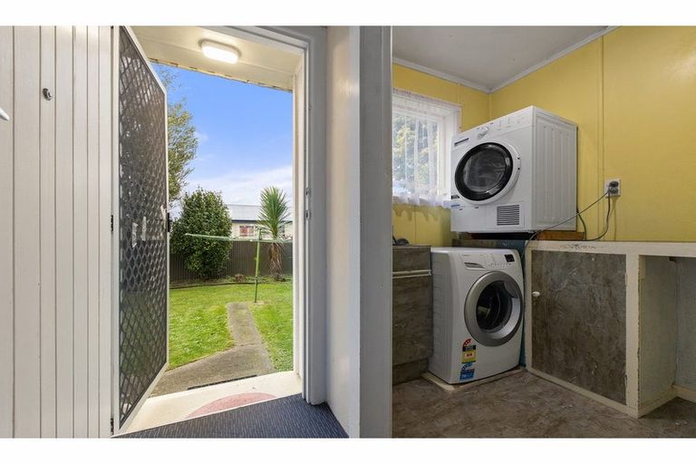 Photo of property in 138 Northcote Road, Northcote, Christchurch, 8052