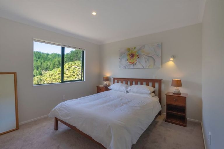 Photo of property in 396 Mangaone South Road, Reikorangi, Waikanae, 5391
