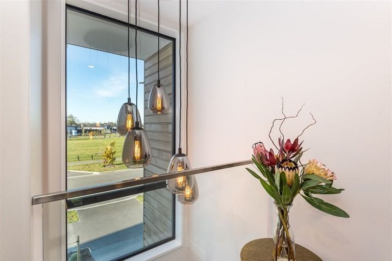 Photo of property in 77 Manakura Street, Russley, Christchurch, 8042