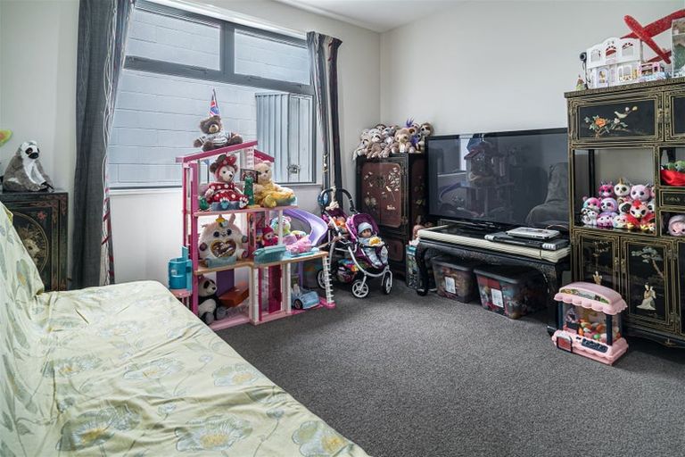 Photo of property in 28a Old Red Barn Road, Halswell, Christchurch, 8025