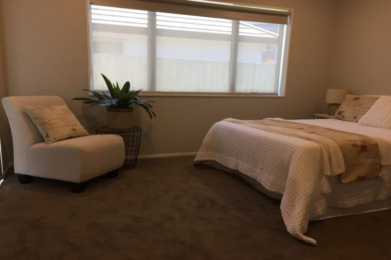 Photo of property in 33 Matata Drive, Takanini, 2112