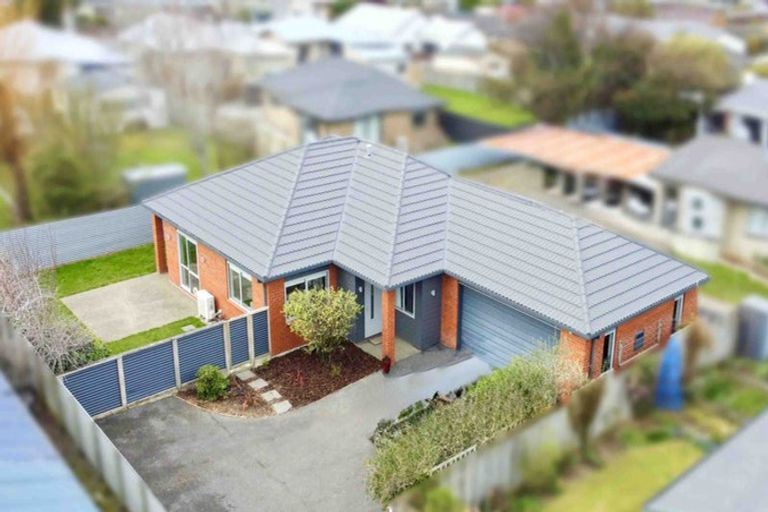 Photo of property in 49 Melbourne Street, Windsor, Invercargill, 9810