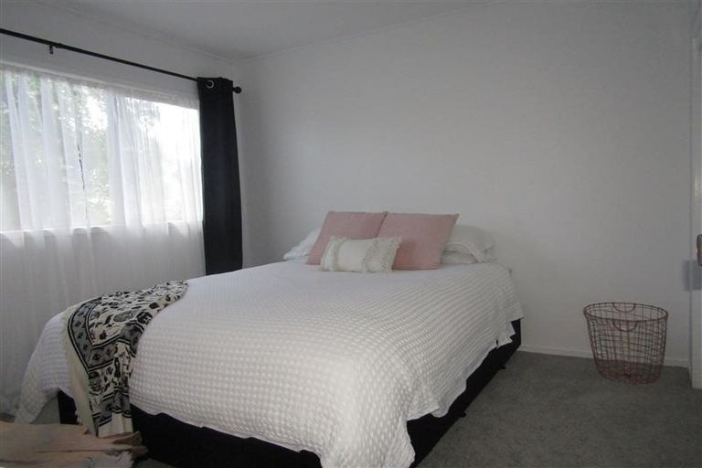 Photo of property in 2/68 Glamorgan Drive, Torbay, Auckland, 0630