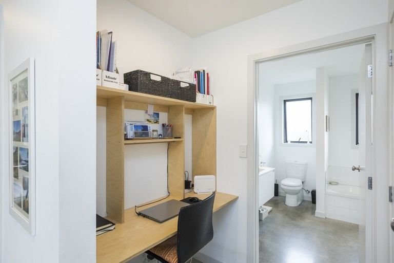 Photo of property in 26 Poplar Grove, Feilding, 4702