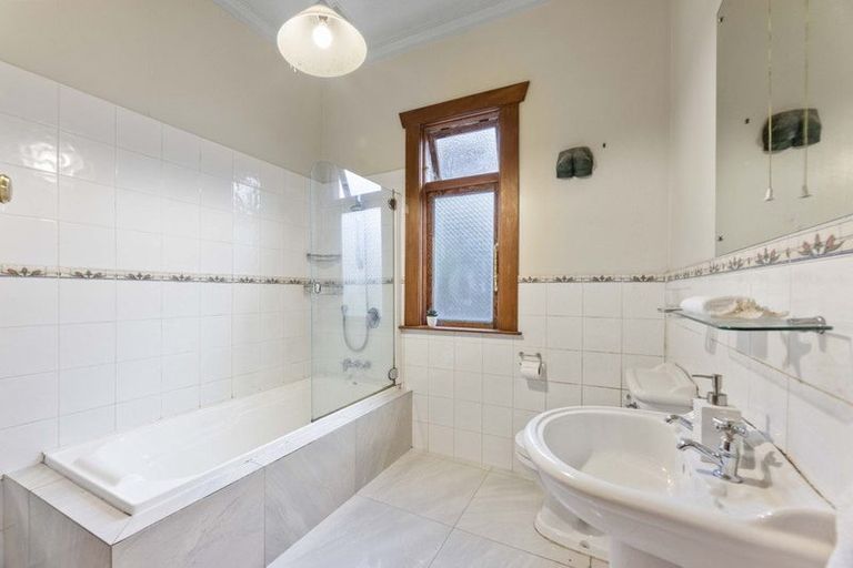 Photo of property in 35 Saint Leonards Drive, Saint Leonards, Dunedin, 9022