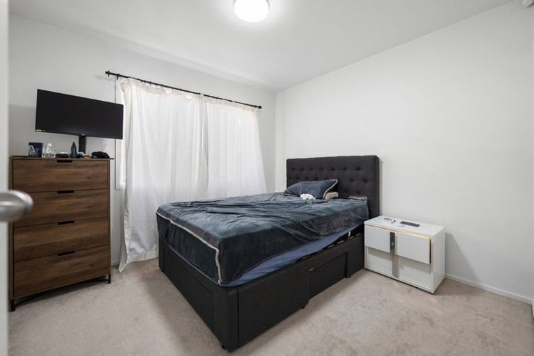 Photo of property in 4 Spruce Place, Totara Heights, Auckland, 2105