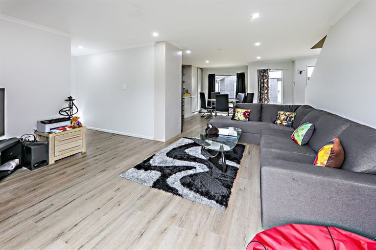 Photo of property in 3/7 Maru Road, Takanini, 2112