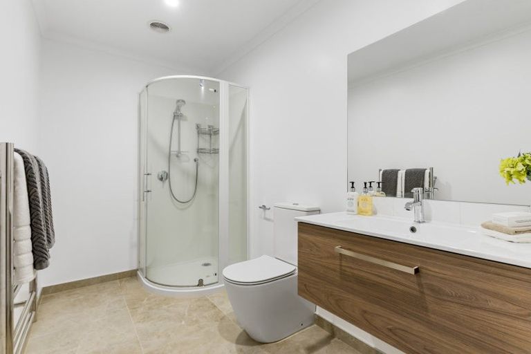 Photo of property in 9 Hudson Bay Road, Hobsonville, Auckland, 0616