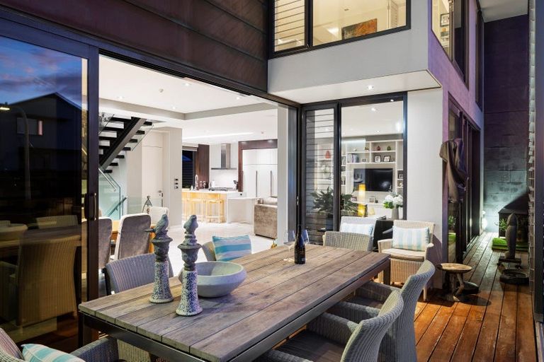 Photo of property in 2/415 Oceanbeach Road, Mount Maunganui, 3116