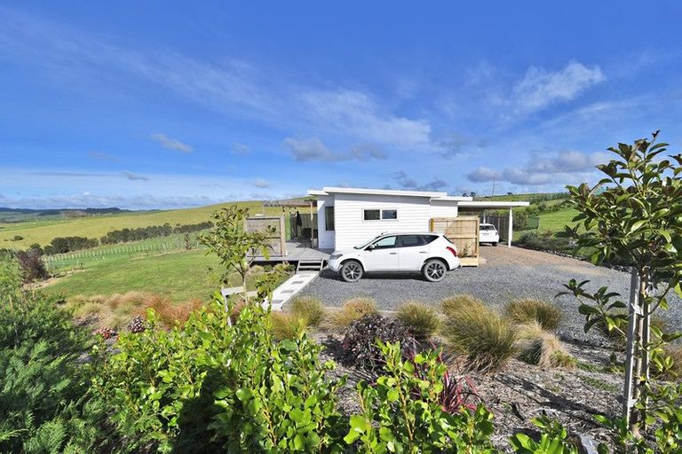 Photo of property in 64 Brown Road, Hakaru, Kaiwaka, 0573