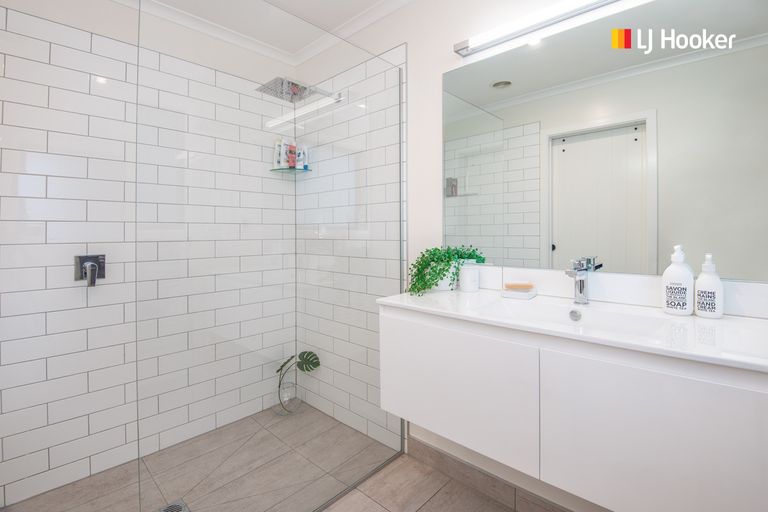 Photo of property in 7 Kinloch Place, Mosgiel, 9024