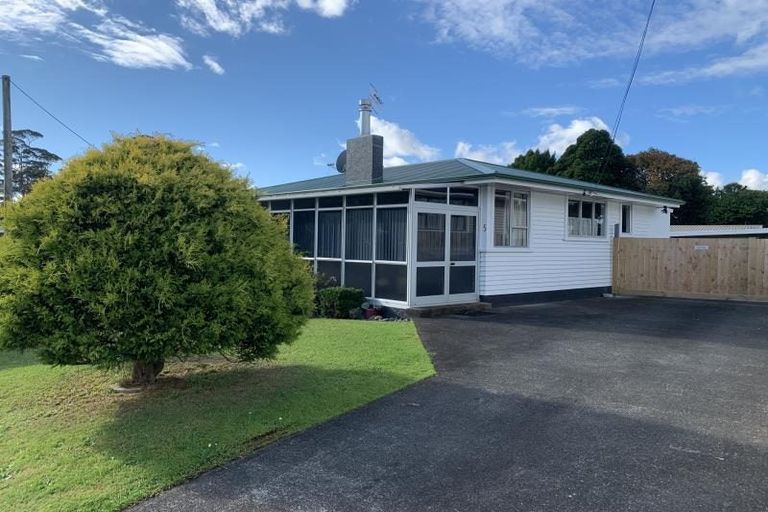 Photo of property in 5 Tuatara Drive, Te Kamo, Whangarei, 0112